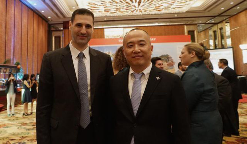 香蕉视频软件下载受邀参加土耳其国庆酒会 香蕉视频软件下载受邀参加土耳其国庆酒会